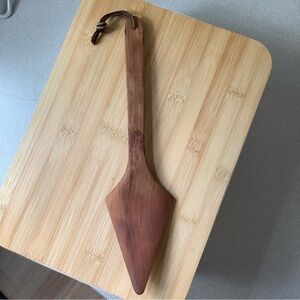 🆕Handcrafted Handmade Wood Pie Server